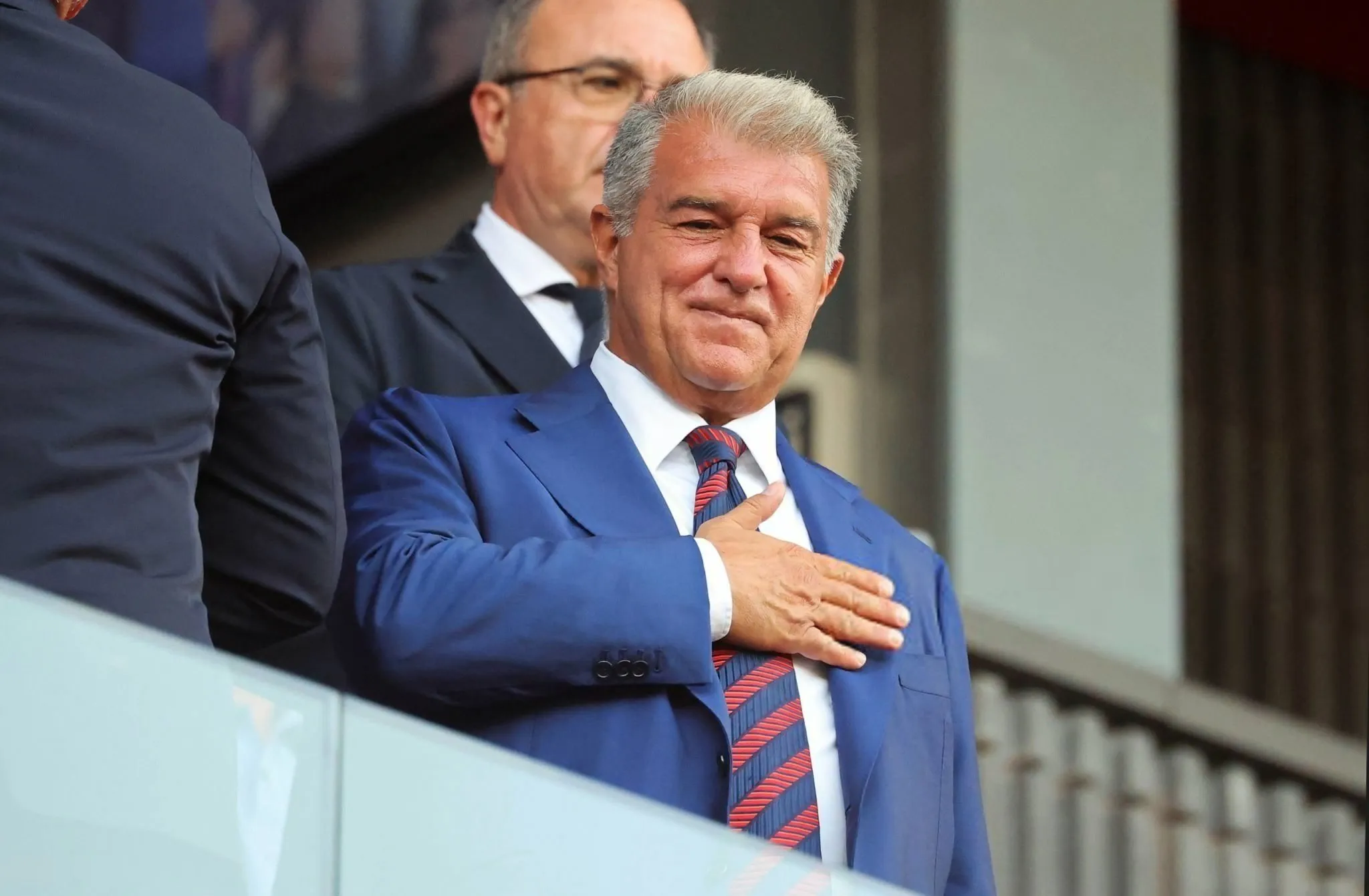 نادي برشلونة، الدوري الإسباني، لابورتا، بث مباشر